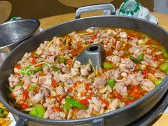 -兔行天下-鸿鹤鲜锅兔(中海国际店)