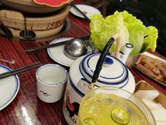 -沙胆彪炭炉牛杂煲(上海日月光广场店)