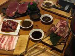 -炙忧烤肉屋(中国铁建广场店)