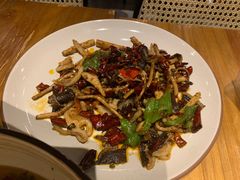 -十三式重庆江湖菜(金茂览秀城店)