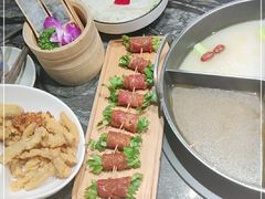 -热火朝天鲜切牛肉火锅(南强街巷店)
