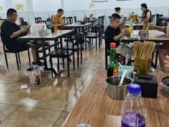 -胥佳烧鸡公牛肉面馆