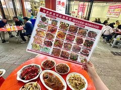 -丹水桥地锅鱼·翘嘴鲌·地方特色全鱼宴(丹江口大坝店)