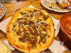 烤牛肉披萨-I HOLIC艾豪丽披萨(KKone店)