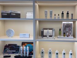 -JNK皮肤管理中心