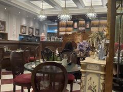 -秘密旅行Bonjour(黑金冠 江南西店)