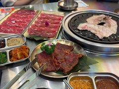 -哈哈碳都·牛肋条无限自助烤肉(宝龙店)