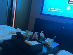 -金色印象·4K影院式足体养生(杨家坪西郊店)