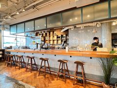 -ROAST coffee & eatery