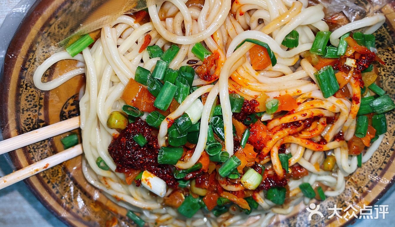 乌鲁木齐📍武汉人都说好吃的热干面