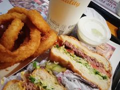 -The Habit Burger Grill 哈比特汉堡(复兴soho店)