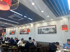 -地锅公社·现炒地锅鸡·地锅鱼·夜宵(罗锦路店)