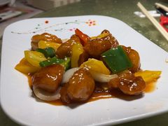 拔絲西班牙黑毛豬咕嚕肉-顺轩海鲜火锅酒家