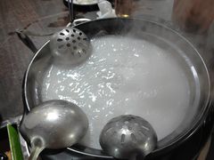 -鸿渡渔庄·特色鸭咀鱼