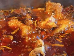 -肖肖酸萝卜鱼火锅(总店)