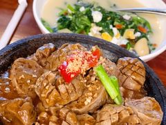 石锅手打牛肉丸-潮堂(环球金融中心店)