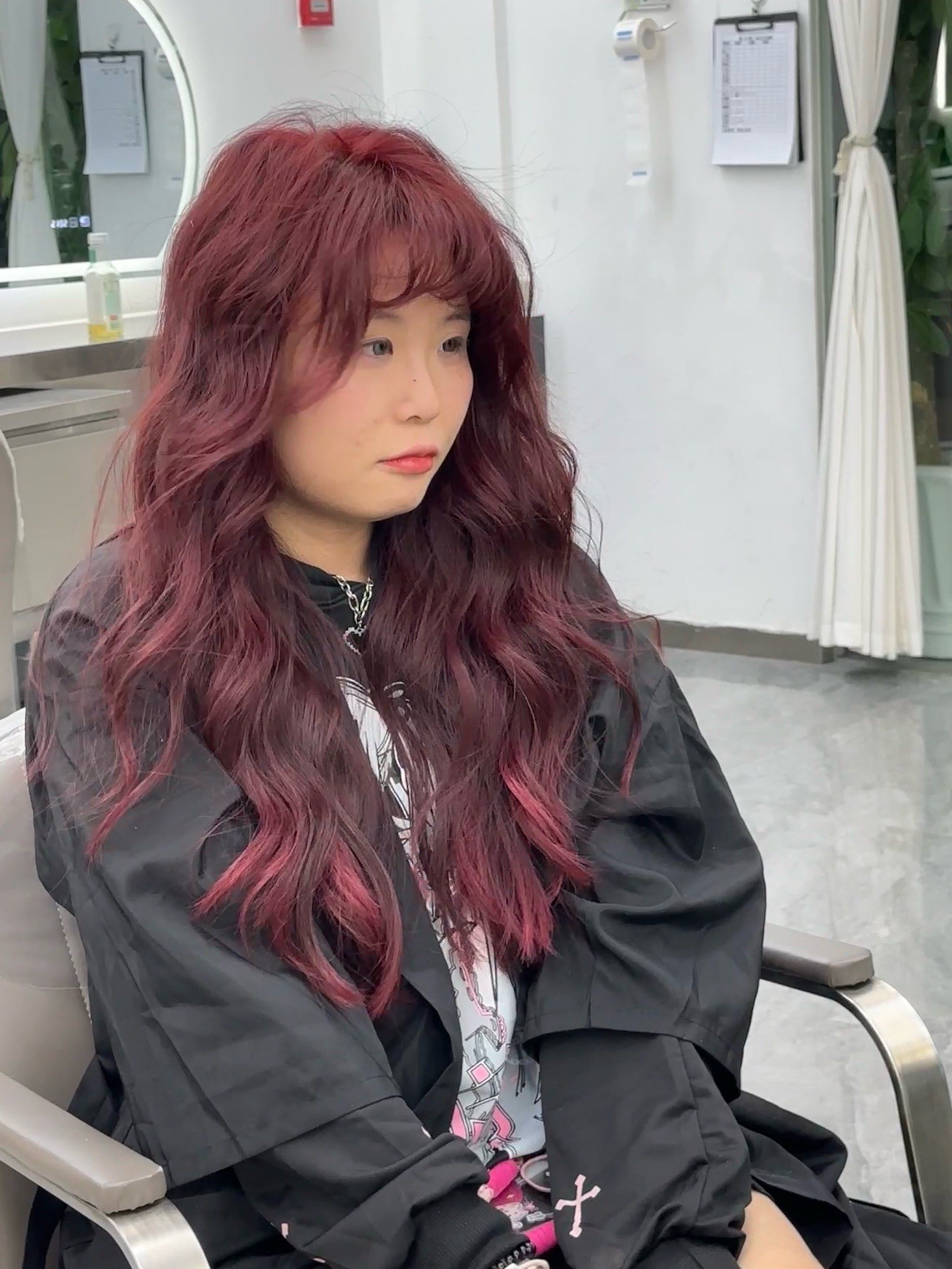 玫瑰红发色,美翻了