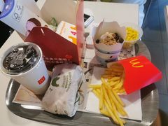 -麦当劳(哈西万达店)