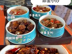 -邱金小炒·30 年盐帮江湖菜(自贡店)