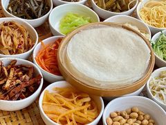 -包整·丝娃娃(一览甲秀楼风景店)