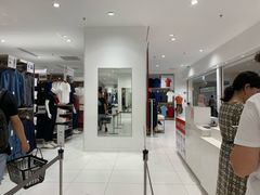 -优衣库(广州天河领展广场店)