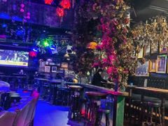 -滨海欢乐昔唐酒吧(财富星座店)