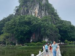 -星湖旅游景区七星岩