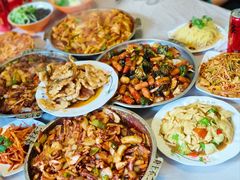 -天海石板屋家常菜(枣园店)