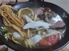 牛肉拉面撒子双拼-胡同彭家老铺 新疆拉面