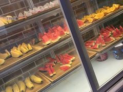 -罗二娘·鲜切牛自助火锅(罗湖东门步行街店)