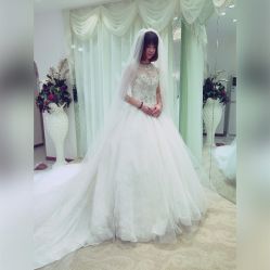 -艾米丽婚纱礼服