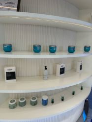 -PE SALON