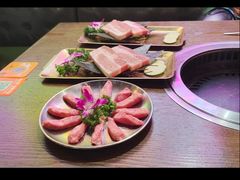 -香猪坊韩国烤肉专属门店(魏公村店)
