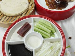 传统老北京果木烤鸭-东门烤鸭店(东华门店)