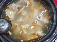 -花苑美食横琴生蚝火锅(拱北粤华路店)