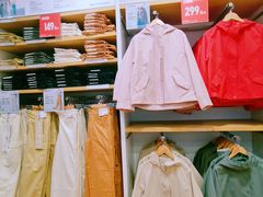 -优衣库(上海虹口龙之梦店)