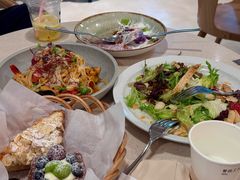 -麦田工坊(月湖店)
