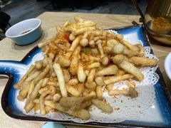 蛋黄肉松白玉菇-大眼锅贴水饺(河东店)
