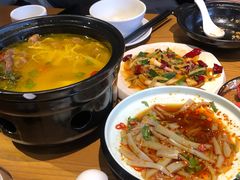 -隔壁老王·家常云南菜(花巷店)