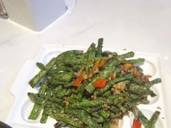 干煸四季豆-粤小馆(天安云谷店)
