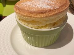 -青岛香格里拉·鱼跃地中海西餐厅