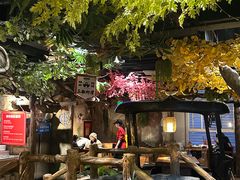 -城墙拐拐火锅(三峡广场黑金冠店)