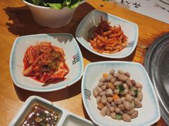 -唯成•韩国炭火烤肉 유성고기