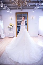 -LANYI COUTURE高级婚纱礼服改衣店