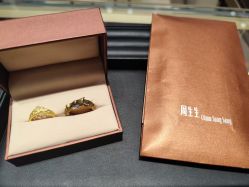 -周生生Chow Sang Sang(新世界店)