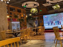 -香山湖家家宴(中山陵店)