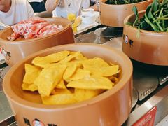 -龍歌自助小火锅(市南金茂湾店)