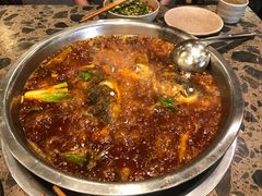 -肖肖酸萝卜鱼火锅(总店)