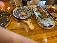 -老东镇啤酒屋海鲜加工·蒸汽海鲜·海鲜烧烤(台东店)