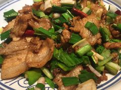 -云海肴·汽锅鸡·云南菜(天山百盛优客店)